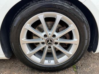 Mercedes-Benz A Class 1.5 A180d Sport (Executive) Hatchback 5dr Diesel 7G-DCT Euro 6 (