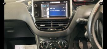 Peugeot 208 1.2 VTi Active Euro 5 5dr