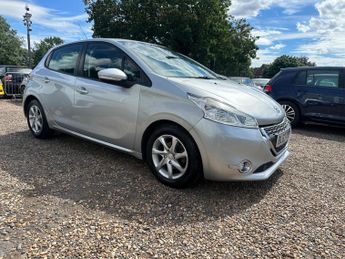 Peugeot 208 1.2 VTi Active Euro 5 5dr