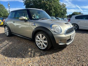 MINI Hatch 1.6 Cooper S Steptronic Euro 4 3dr