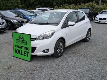 Toyota Yaris 1.33 Dual VVT-i Icon Plus Euro 5 5dr