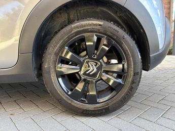Citroen C3 1.2 PureTech PLUS EAT6 Euro 6 (s/s) 5dr