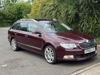 Skoda Superb 3.6 V6 Elegance DSG 4WD Euro 5 5dr