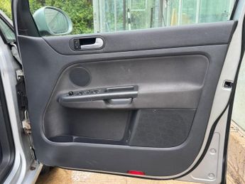 Volkswagen Golf Plus 2.0 TDI PD GT DSG 5dr