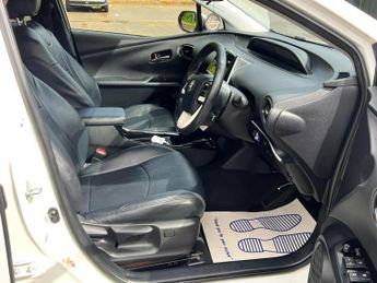 Toyota Prius 1.8 VVT-h Active CVT Euro 6 (s/s) 5dr