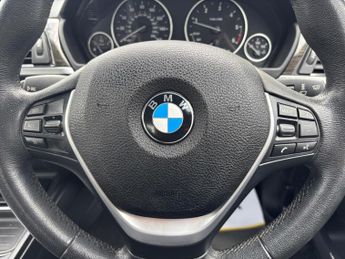 BMW 3 Series 2.0 320d Luxury Auto Euro 5 (s/s) 4dr