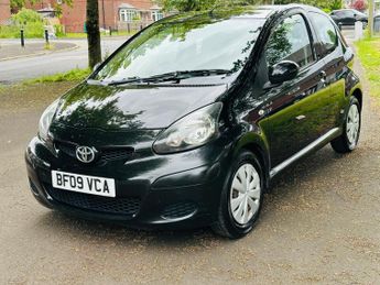 Toyota AYGO 1.0 VVT-i Black Hatchback 3dr Petrol Manual Euro 4 (AC) (67 bhp)