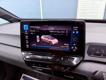 Volkswagen ID.3 Pro 58kWh Life Auto 5dr