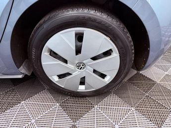 Volkswagen ID.3 Pro 58kWh Life Auto 5dr