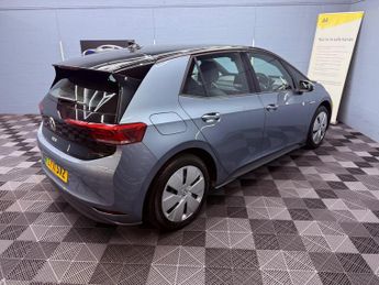 Volkswagen ID.3 Pro 58kWh Life Auto 5dr
