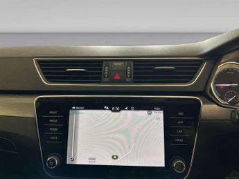 Skoda Superb 1.4 TSI iV 13kWh SE L Hatchback 5dr Petrol Plug-in Hybrid DSG Eu