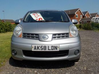 Nissan Note 1.6 16V Tekna Auto Euro 4 5dr