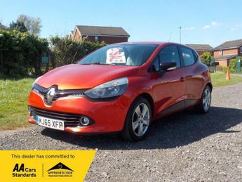 Renault Clio 0.9 TCe Play Euro 6 (s/s) 5dr
