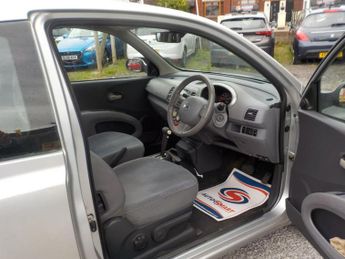 Nissan Micra 1.2 16v SE 3dr