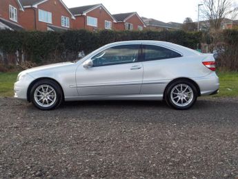 Mercedes-Benz CLC Class 2.1 CLC200 CDI SE Coupe Auto Euro 4 3dr
