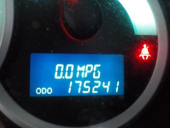 Toyota Corolla Verso 2.2 D-4D SR 5dr
