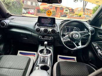 Nissan Juke 1.0 DIG-T N-Connecta DCT Auto Euro 6 (s/s) 5dr