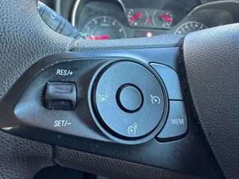 VAUXHALL COMBO LIFE 1.2 Turbo GPF Energy MPV 5dr Petrol Manual Euro 6 (s/s) (7 Seat)