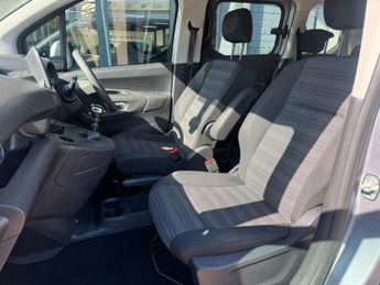 VAUXHALL COMBO LIFE 1.2 Turbo GPF Energy MPV 5dr Petrol Manual Euro 6 (s/s) (7 Seat)