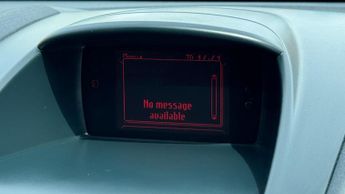 Ford Fiesta 1.4 Zetec Hatchback 5dr Petrol Automatic (154 g/km, 94 bhp)