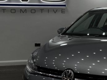 Volkswagen Golf 1.6 TDI SE Nav DSG Euro 6 (s/s) 5dr