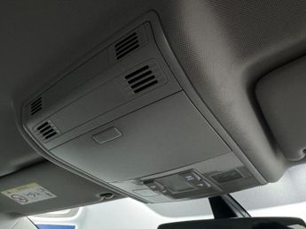 Volkswagen Golf 1.6 TDI SE Nav DSG Euro 6 (s/s) 5dr