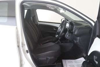 Toyota Aygo X 1.0 VVT-i Pure x-shift Euro 6 (s/s) 5dr