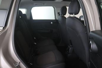 MINI Countryman 1.5 Cooper Classic Steptronic Euro 6 (s/s) 5dr