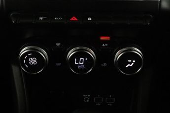 Renault Captur 1.3 TCe Iconic EDC Euro 6 (s/s) 5dr