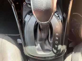 Ford B-Max 1.6 Zetec Powershift Euro 5 5dr
