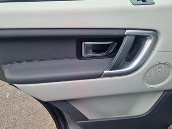 Land Rover Discovery Sport 2.2 SD4 HSE Auto 4WD Euro 5 (s/s) 5dr