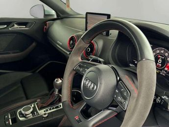 AUDI RS3 2.5 TFSI Saloon 4dr Petrol S Tronic quattro Euro 6 (s/s) (400 ps
