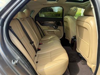 Jaguar XJ 3.0d V6 Premium Luxury Auto Euro 5 4dr