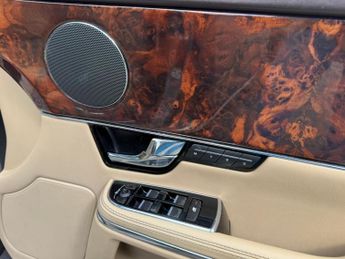 Jaguar XJ 3.0d V6 Premium Luxury Auto Euro 5 4dr