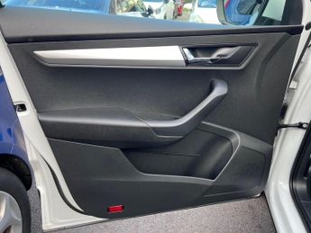 Skoda Karoq 1.5 TSI ACT SE Technology DSG Euro 6 (s/s) 5dr