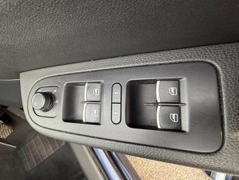 SEAT Alhambra 2.0 TDI SE Lux DSG Euro 6 (s/s) 5dr