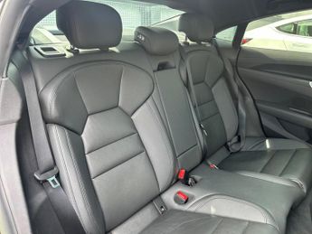 Audi e-tron GT 93.4kWh Auto quattro 4dr
