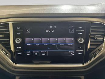 Volkswagen T-Roc 1.0 TSI GPF SE SUV 5dr Petrol Manual Euro 6 (s/s) (115 ps)