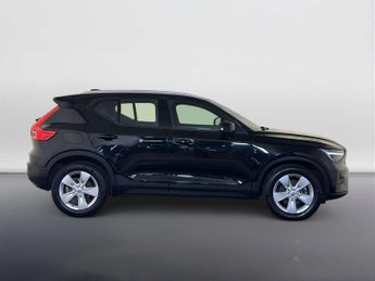 Volvo XC40 2.0 B3 MHEV Core DCT Auto Euro 6 (s/s) 5dr