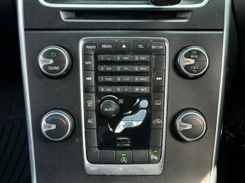 Volvo S60 1.6 D2 Business Edition Powershift Euro 5 (s/s) 4dr
