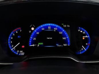 Toyota Corolla 1.8 VVT-h Design CVT Euro 6 (s/s) 5dr