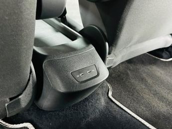 Volkswagen ID.3 Pro Performance 58kWh Life Auto 5dr