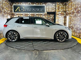 Volkswagen ID.3 Pro Performance 58kWh Life Auto 5dr