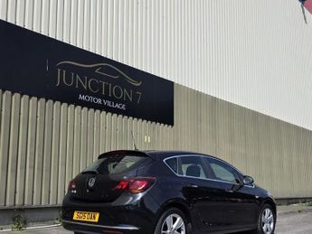 Vauxhall Astra 1.4i SRi Euro 6 5dr