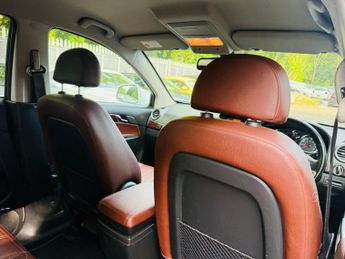 Vauxhall Antara 2.2 CDTi SE Auto 4WD Euro 5 5dr (SNav)