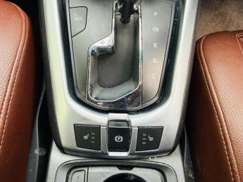 Vauxhall Antara 2.2 CDTi SE Auto 4WD Euro 5 5dr (SNav)