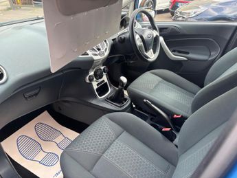Ford Fiesta 1.25 Zetec 5dr