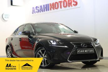 Lexus IS 2.5 300h Luxury Saloon 4dr Petrol Hybrid E-CVT Euro 6 (s/s) (223