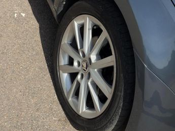 Skoda Octavia 1.6 TDI Elegance DSG Euro 5 (s/s) 5dr