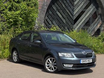 Skoda Octavia 1.6 TDI Elegance DSG Euro 5 (s/s) 5dr